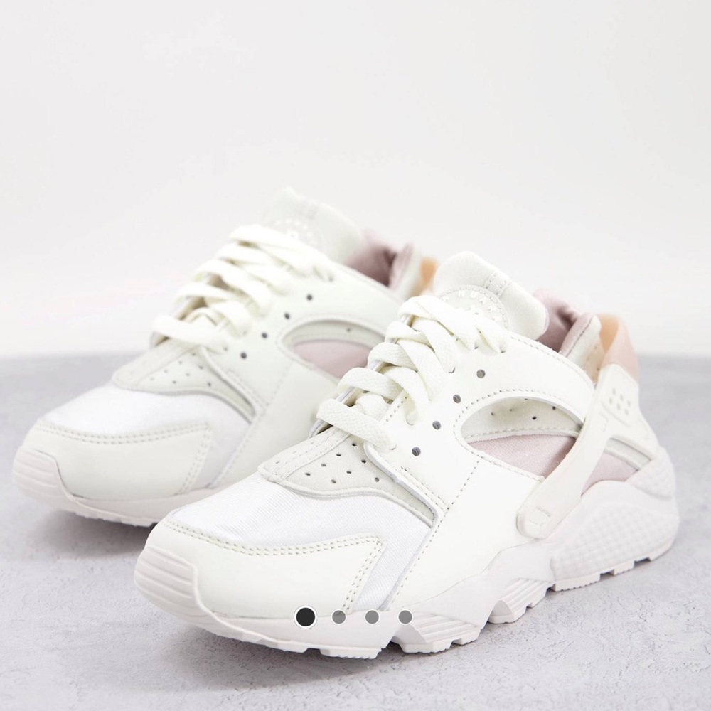 Nike Air Huarache sneakers